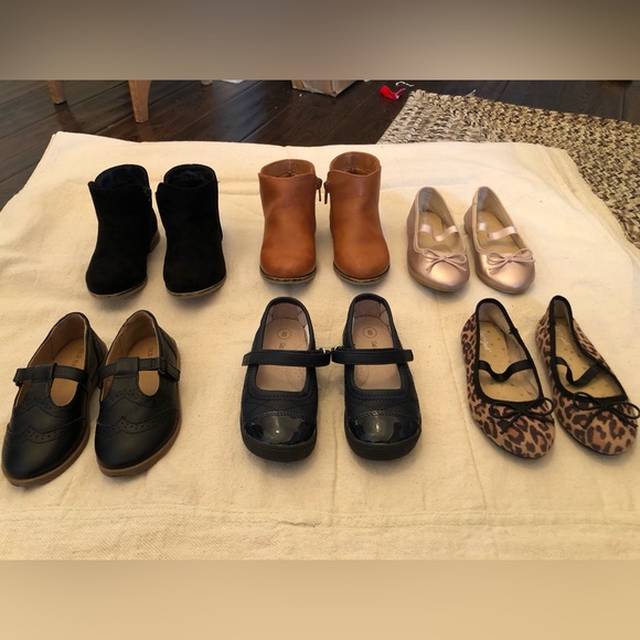 Lot of girls shoes size 8 - Picture 1 of 6